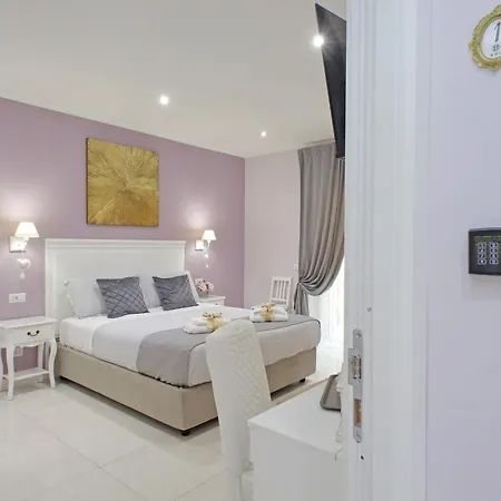 בית הארחה Charming 4*